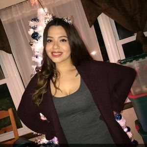 Meet your Posher, Thalia